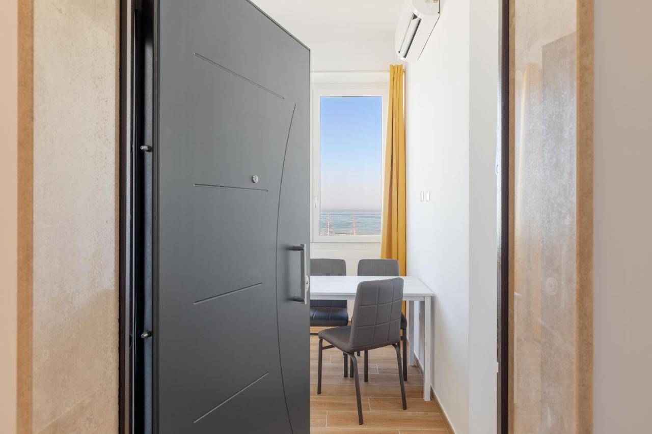 Residence Torvaianica Dış mekan fotoğraf