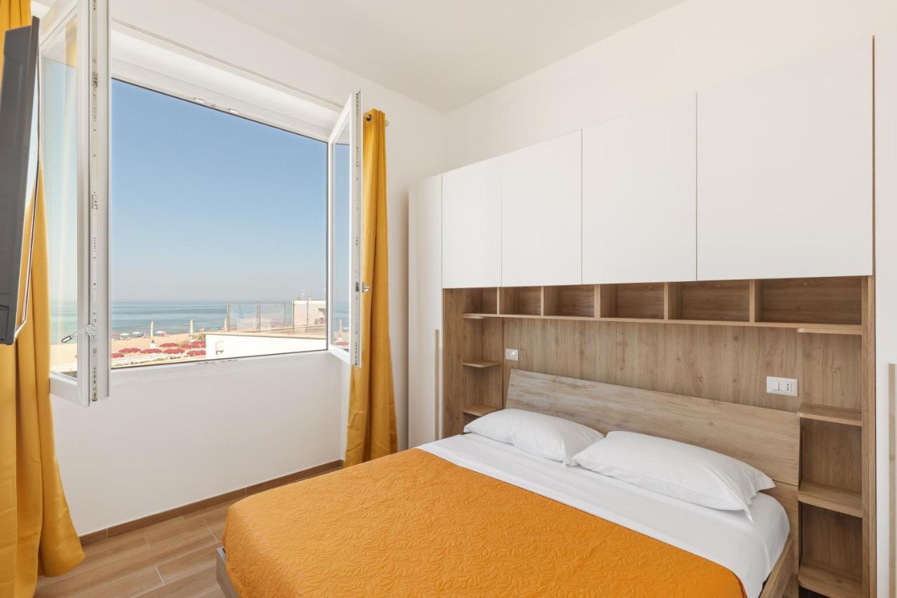 Residence Torvaianica Dış mekan fotoğraf