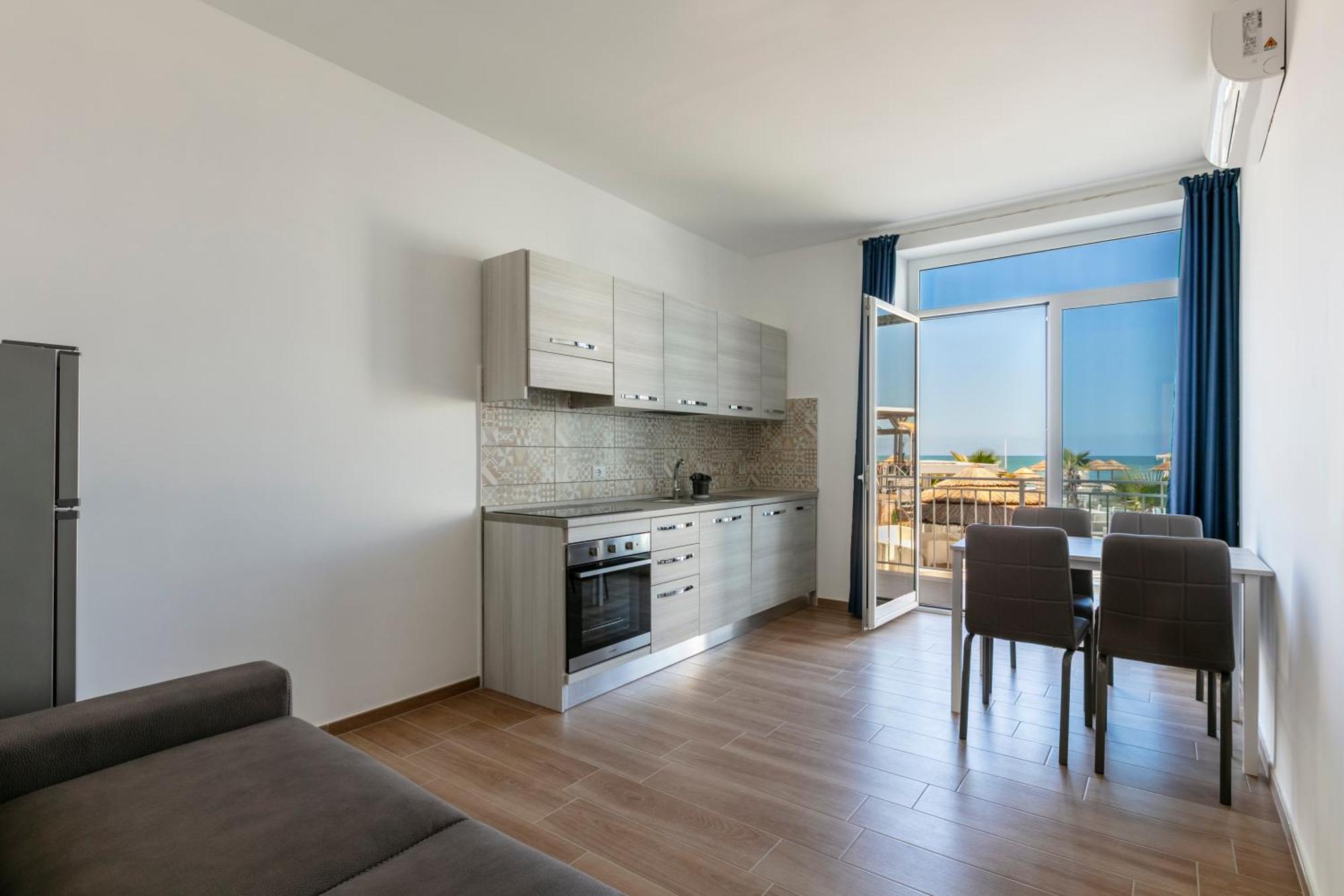Residence Torvaianica Dış mekan fotoğraf